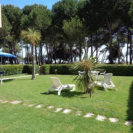 Pinetina Beach Silvi Marina