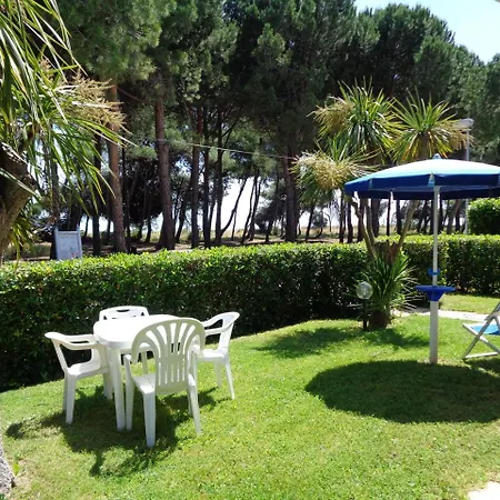 Pinetina Beach *