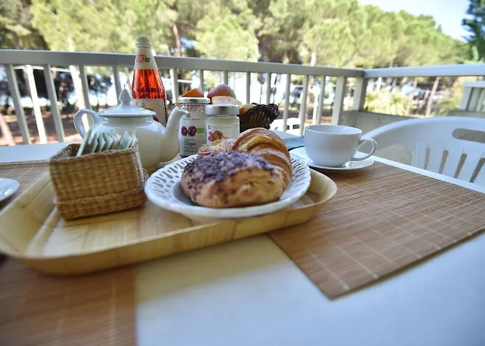 Pinetina Beach Silvi Marina