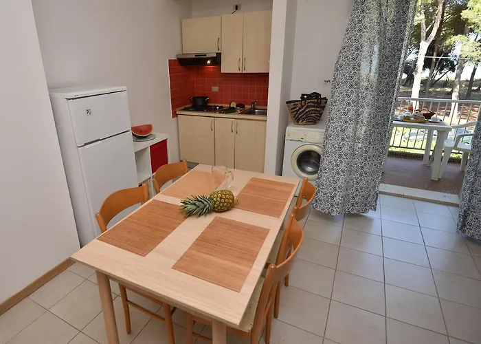 Pinetina Beach Apartment